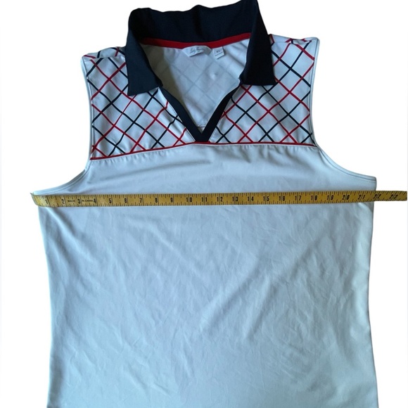 Lady Hagen Sleeveless Golf Athleisure Shirt, White with Red and Navy, XL - Picture 8 of 9
